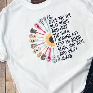 Plus Size Give Me the Beat Gildan printed t-shirt